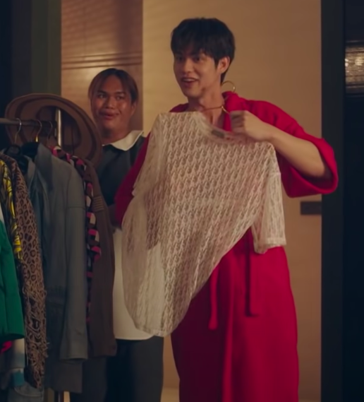 gyuwonskie's tweet photo. thyme will actually wear this see through shirt in a future episode 🤣

#F4Thyme
#bbrightvc @bbrightvc https://t.co/X8oywyls91
