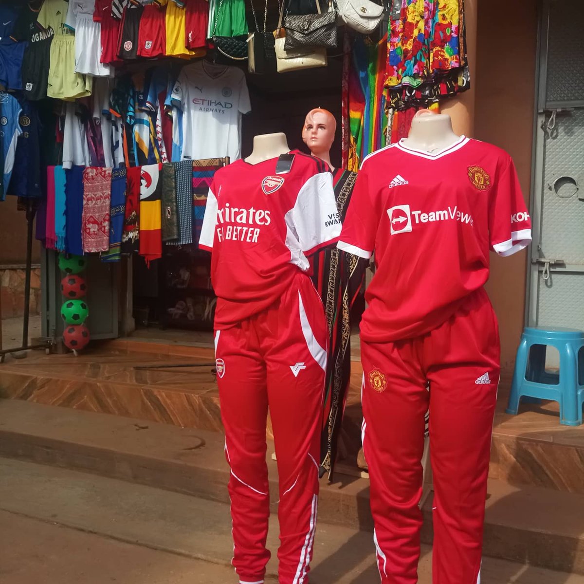 NeshNash3's tweet photo. Fully registered business #NeshWorld ,yo home for Jerseys,African wear and others https://t.co/BuzukjERP0