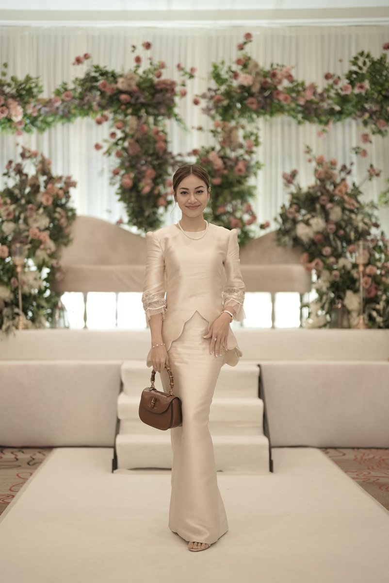 daiyantrisha's tweet photo. wedding adik https://t.co/9QtrVf74Jr