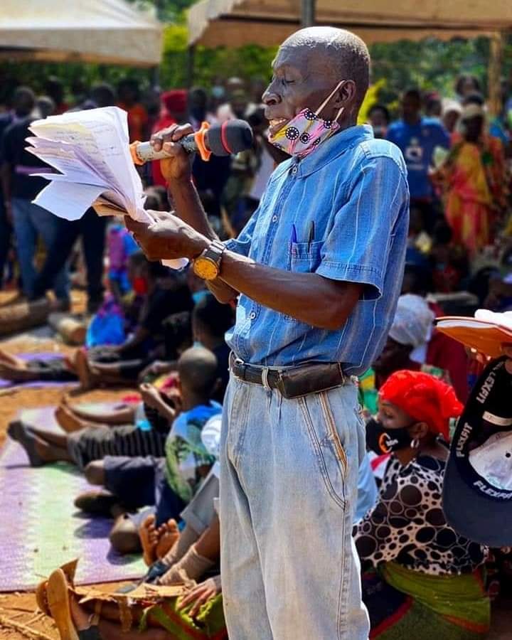 ZimViral's tweet photo. I have never attended a Zimbabwean function isingataurwe statement rekuti

 “Nokuda kwekuti tiri kumashure kwe nguva” https://t.co/tfGioHdfNf