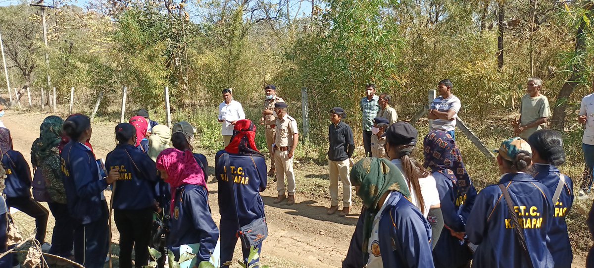 Hitesh Vasava tweet media