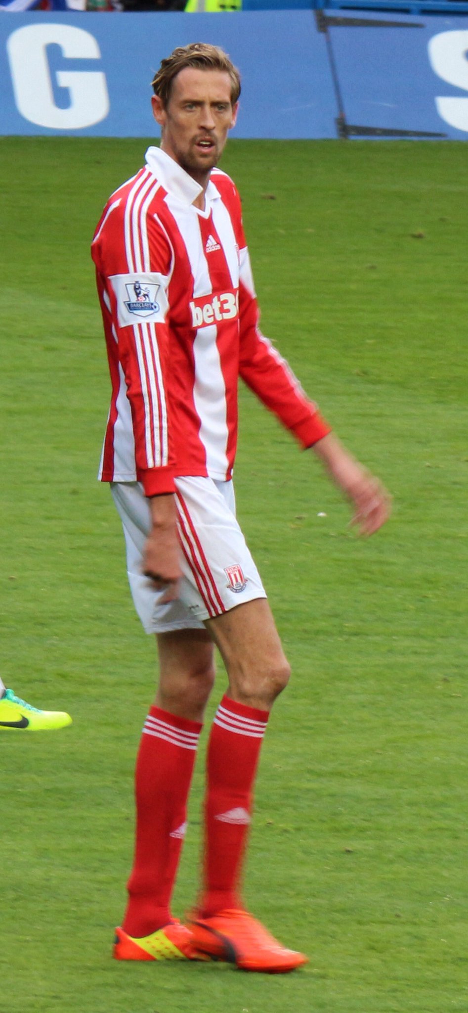 Happy birthday to the legendary Peter Crouch, who celebrates his 42nd birthday today!        