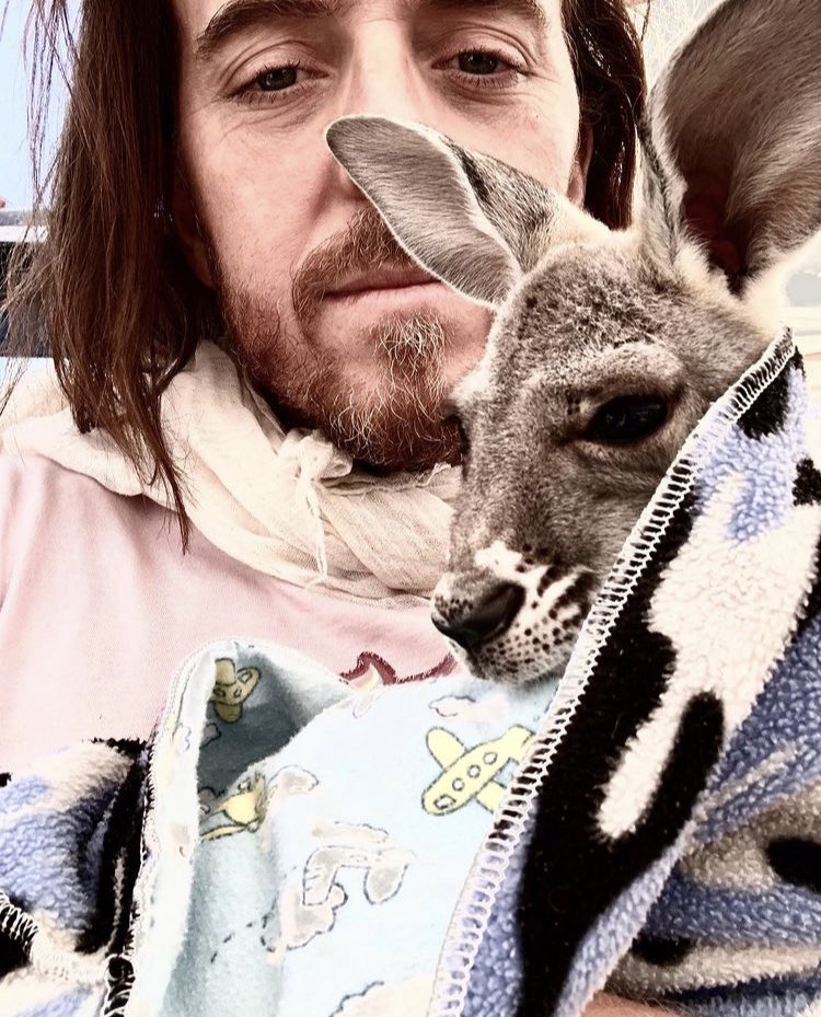 timminchin's tweet photo. I’m getting a lot of messages from people watching Upright for the first time. I don’t know what’s inspired the new wave of viewers, but I’m stoked… especially as we make our merry way up the complex, covid-strewn path to shooting Season 2. https://t.co/jS3FUjERCk