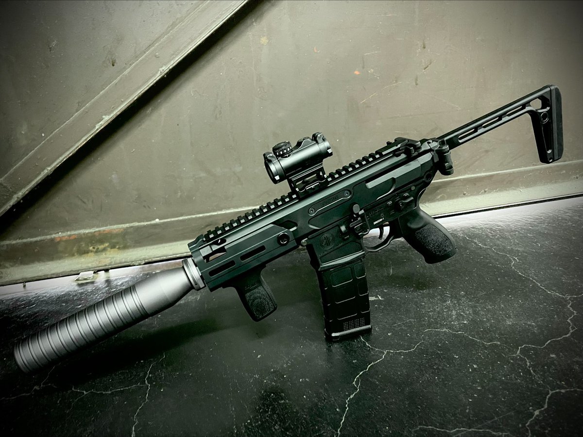 SIG MCX ロープロファイル ハンドガード 300B 5インチ M-LOKの組み込み