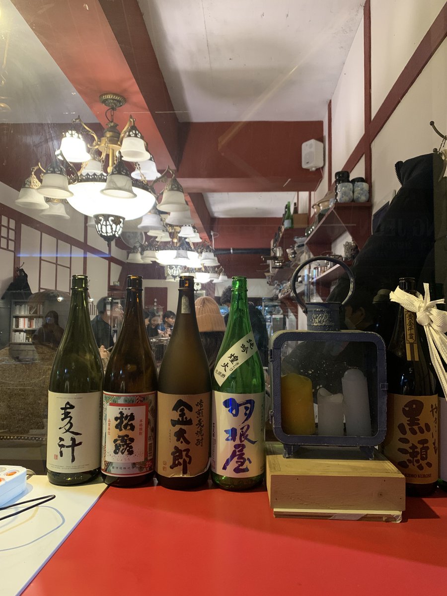 selbst_'s tweet photo. 부산 여행에서 제일 맛있었던 것..둘이서 메뉴 4개 뿌시고 왔네 https://t.co/AO3YbDnf11