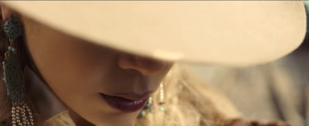 YRBMAGAZINE's tweet photo. Previously on #YRB LION BABE – Western World ft. Raekwon @LionBabe @Jillonce @Astro_Raw @Raekwon #WesternWorld #CosmicWind Directed by: Florine &amp; https://t.co/95aVxMm0ga #music https://t.co/cdhGbmyqDb