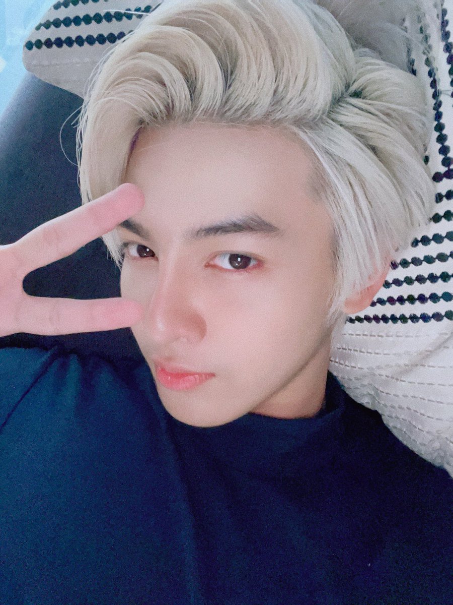 frnzchuaa's tweet photo. take care✌️
#VXON_FRANZ #VXON @vxonofficial https://t.co/IJjKqL0pLK