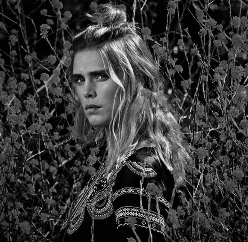 ⠀ ⠀ ⠀⠀
⠀ ⠀ ⠀⠀ ⠀  ⠀𝖲͟𝖾͟𝖽͟𝗎͟𝖼͟𝗍͟𝗂͟𝗏͟𝖾͟ 𝖲͟𝗎͟𝗇͟𝖽͟𝖺͟𝗒͟.

⠀ ⠀