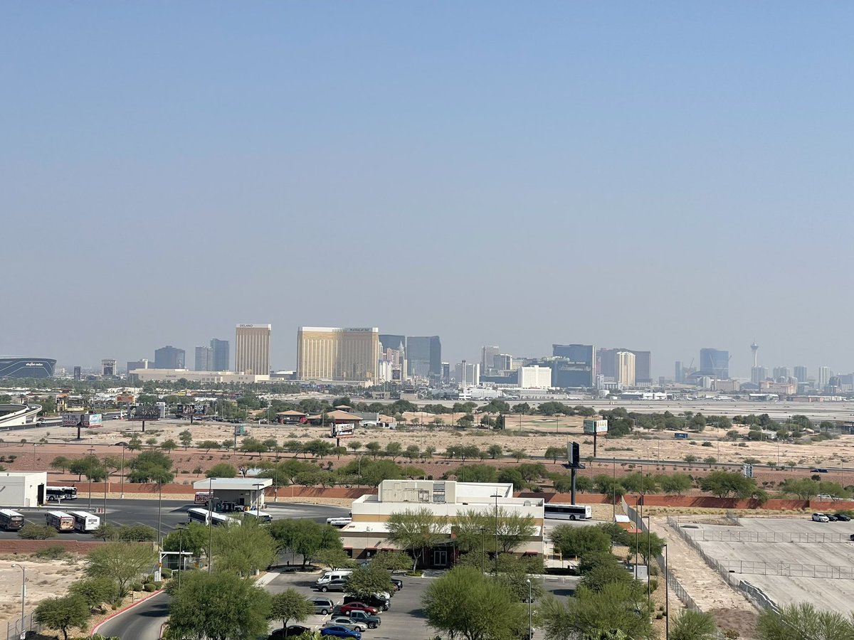 BodaciousDevil's tweet image. Totally love this Las Vegas life style ❤️❤️