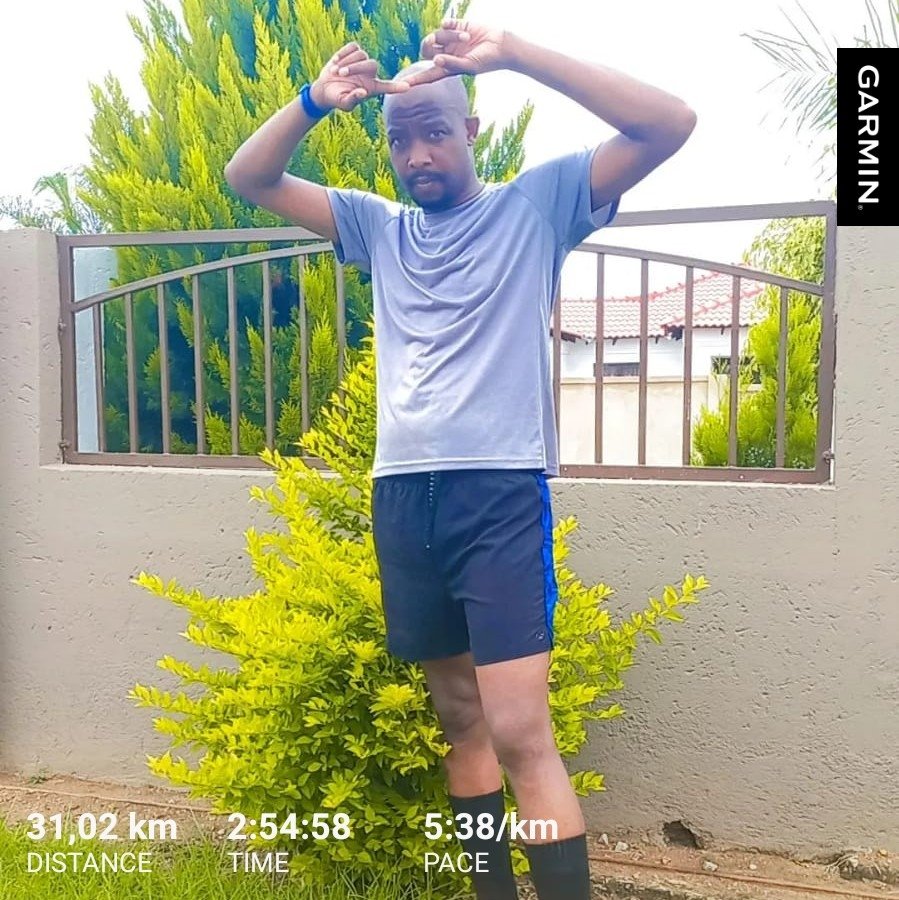 #RunningWithTumiSole #FetchYourBody2021 @RunningWithTum1
Sunday kos 🏃🏿‍♂️🏃🏿‍♂️🏃🏿‍♂️