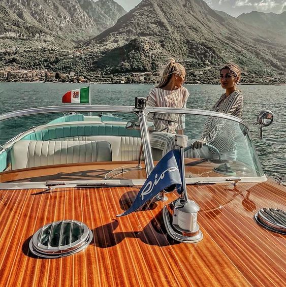 Chill n Boat
