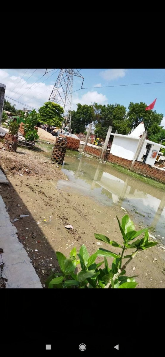 ankitsoni705451's tweet photo. Hanumant vihar naubasta kanpur nagar vard 21,near DNS inter college, कृपया रोड बनवाने की कृपा करें https://t.co/wmf3W8JAmf