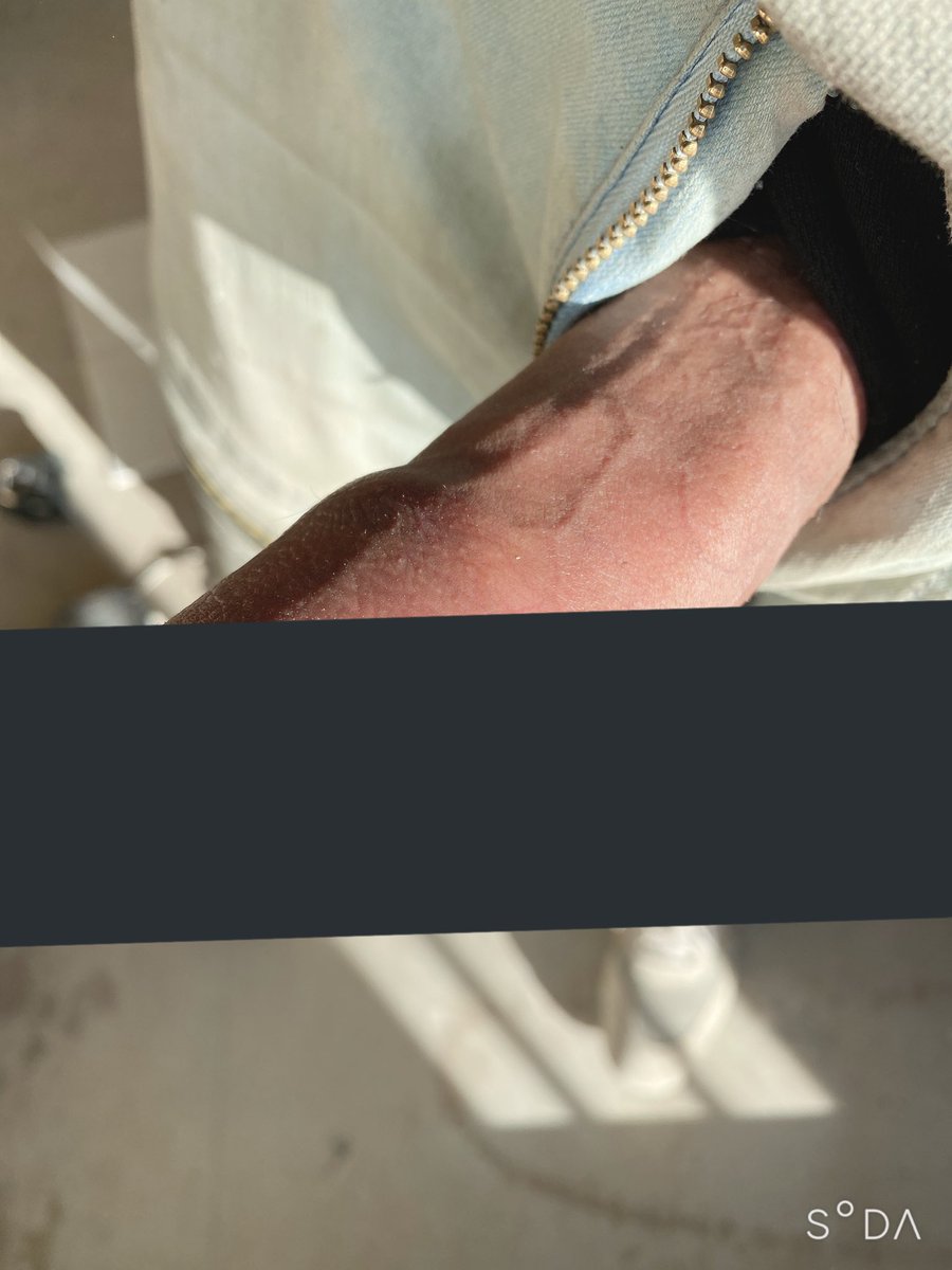 めっちゃ悶々とするから
男には送らんっ
#裏アカ男子  #裏アカ女子 #裏垢女子と繋がりたい #裏アカ女子と繋がりたい #いいねした人にブロック覚悟でちんちんDM送りつける #RTした人にブロック覚悟でちんちんDM送りつける  #ちん凸 #チン凸