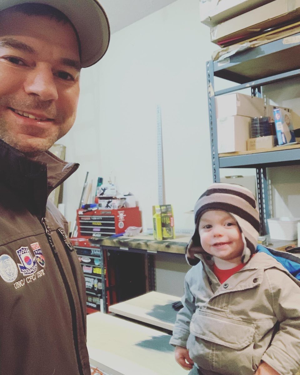 JohnSmart8's tweet image. Dominik helping paint our new shelves for the utility closet upstairs.