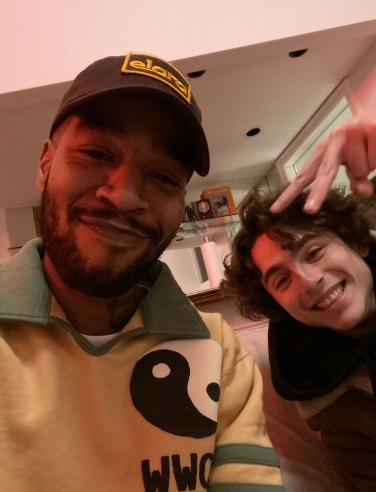Happy birthday mon kid cudi !! <33 (photo adorable) 