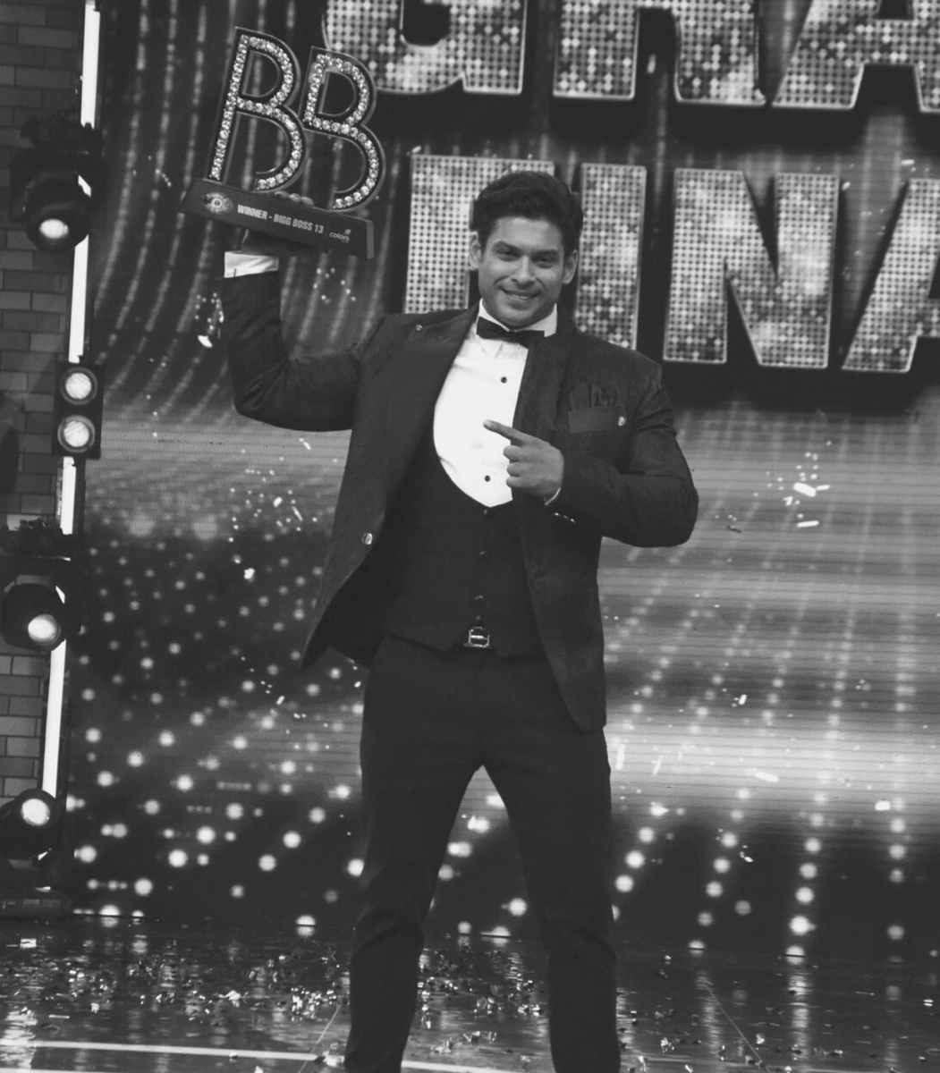 apalebluedot_'s tweet photo. BBGOAT. My winner. Forever and ever! ♥️♾
#SidharthShukla #BiggBoss https://t.co/Ggq0XTDchA
