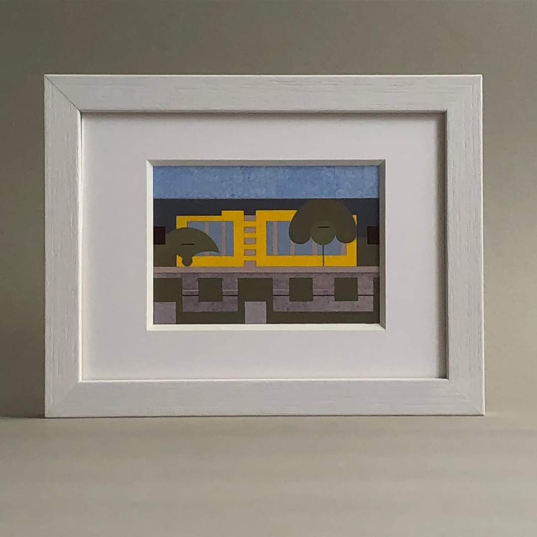 Launchpad_RDG's tweet photo. It's #CroissantDay 🥐. Fill up on deliciousness and check out this exhibition of small works by @LizReal1 and fellow @ReadingGuildofArtistsat at @geocafeuk.
All works are original and for sale, with 10% donated to #Launchpad.
#LaunchpadLegend #LizReal #ReadingGuildofArtists https://t.co/tcx7m6FnbZ