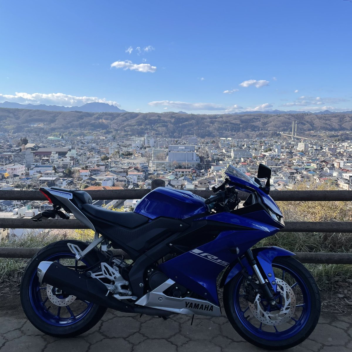 _yzfr15 tweet picture