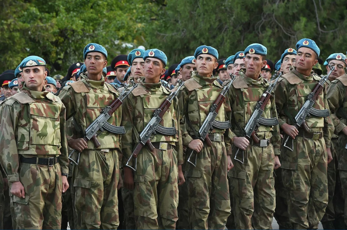 Рф войска видео. Армия Таджикистана 2022. Вооруженных сил Таджикистана 2020. Армия Таджикистана 2023. Военные сил Таджикистана 2022.