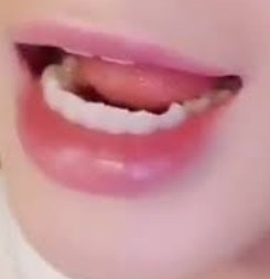 memoa304's tweet photo. I'm currently simping over his fangs and cuteee smile.. https://t.co/2kuDOQC7qg