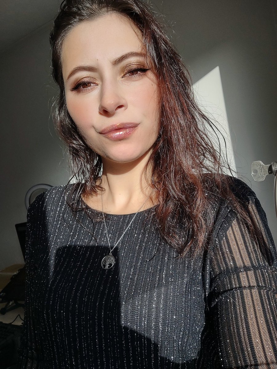 Goodmorning!
Words on stream this morning 🐼
twitch.tv/orienator