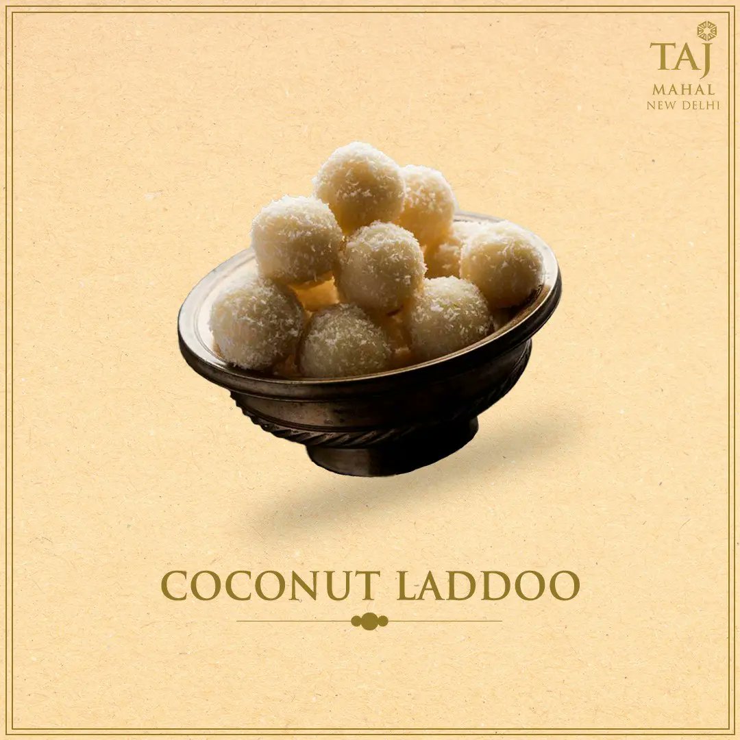 TajMahalHotel's tweet photo. Wanted to try your hands at the famous coconut ladoos, the beloved winter dessert, but thought it was too complex? Here is our Chef's Recipe broken down in simplified steps to help you nail it. Try it at home now!

#ChefsRecipe #CoconutLadoo #TajHotels #TajMahalNewDelhi https://t.co/7d1YdNAUeI