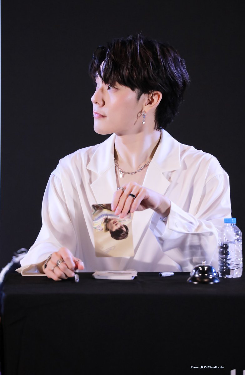 FourjoyMeatBall's tweet image. 220130 Birthday FM
HBD🎁
#CTRPANUWAT #RealCTRเกินต้าน