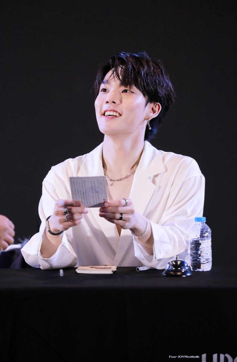 FourjoyMeatBall's tweet image. 220130 Birthday FM
HBD🎁
#CTRPANUWAT #RealCTRเกินต้าน