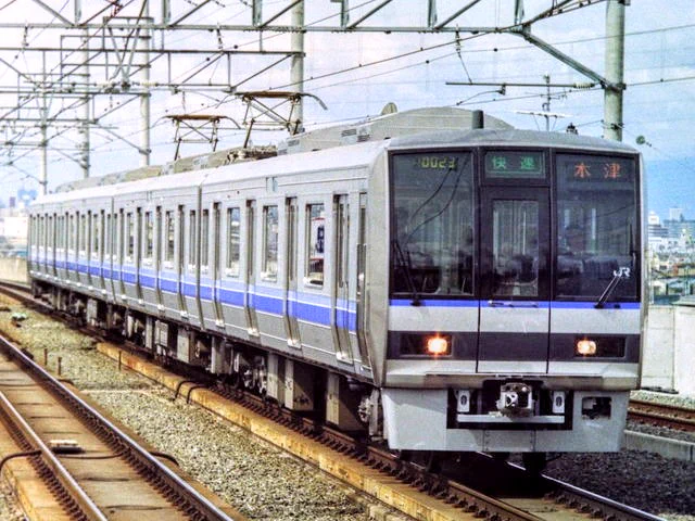 KATO JR西日本片町線207系旧塗装 中間車 3両セット ビナにっく on X: 