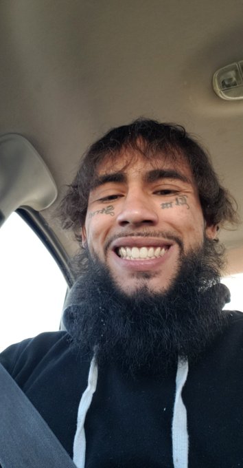 never ah fake page https://t.co/kwNRi9IyDf