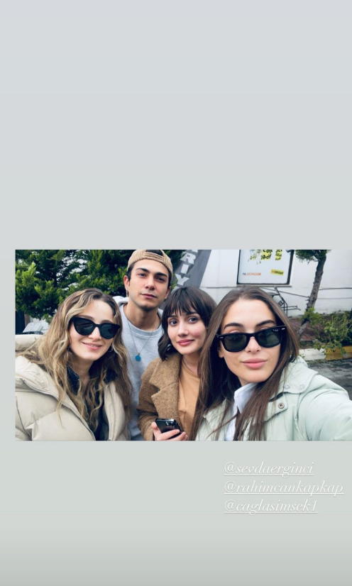 Elkizibr's tweet photo. 📸 • Equipe via Story.

TEAM 🤩

• #ElKızı • https://t.co/MG1IcSPDXw