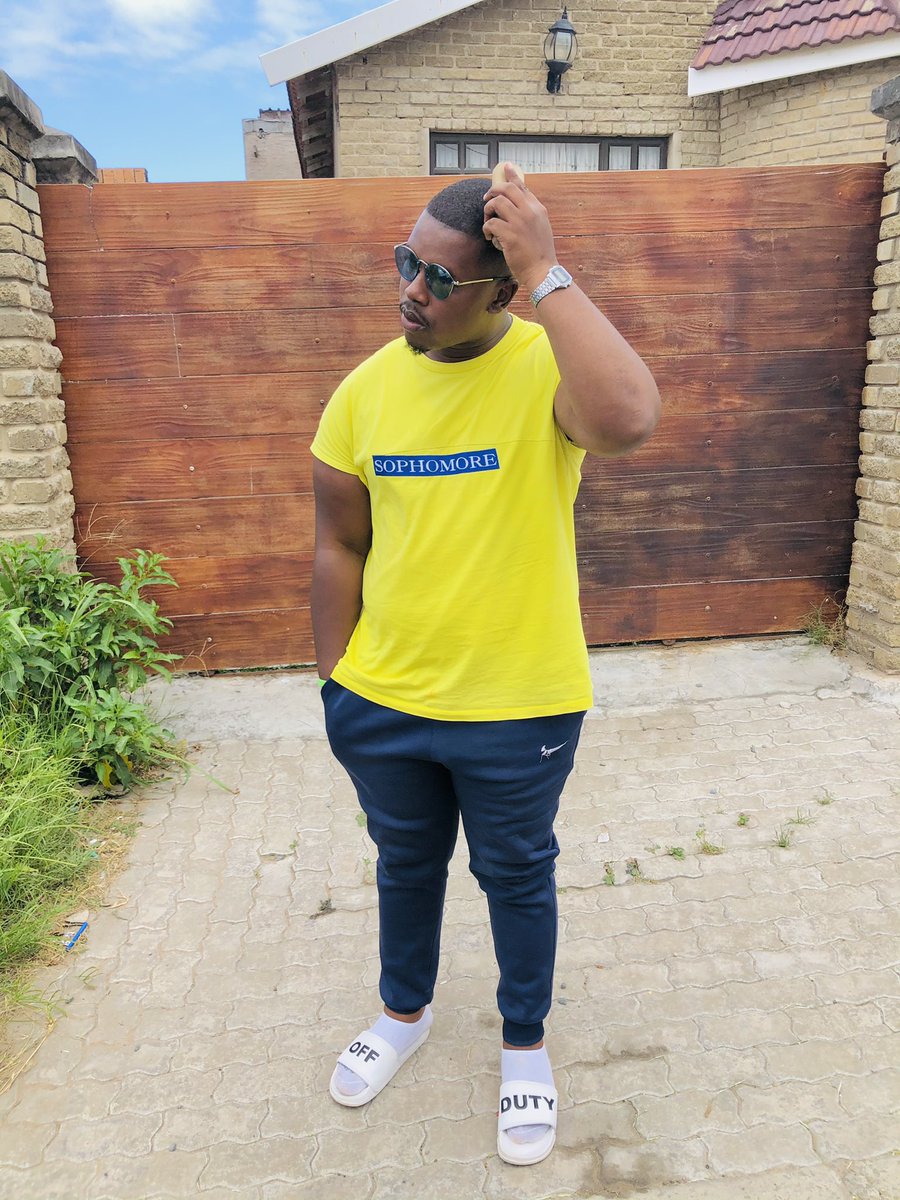 Azzy_EC's tweet photo. The biggest mistake we make in life is thinking we have time. Be present, be kind, love more. LOVE NOW 💛💙🤍✨🌈

#HappySunday #bigbrothermzanzi #BRINGBACKCHANNEL198 #uMjoloWithAzola #OperationDudula https://t.co/RPOPCl6mvO