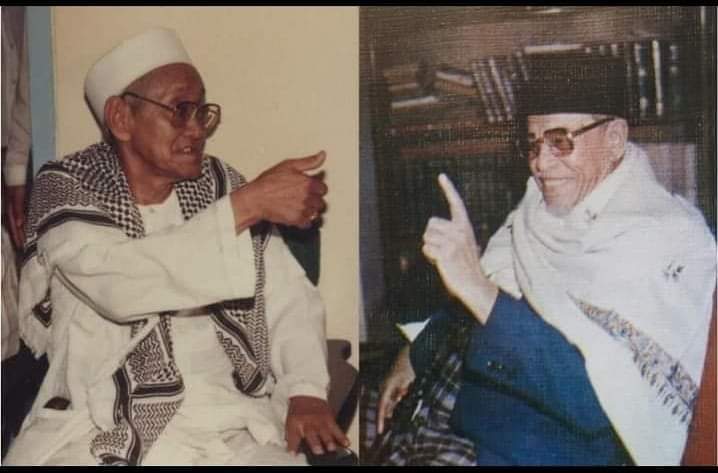 CatatanKricik's tweet photo. Ketika Para Ulama Berdiskusi tentang tujuan berdirinya MUI, antara KHR. As'ad Syamsul Arifin (Tokoh NU) dan Buya Hamka (Tokoh Muhammadiyah).
#alanu #alanumedia https://t.co/4PlMxUgzVe