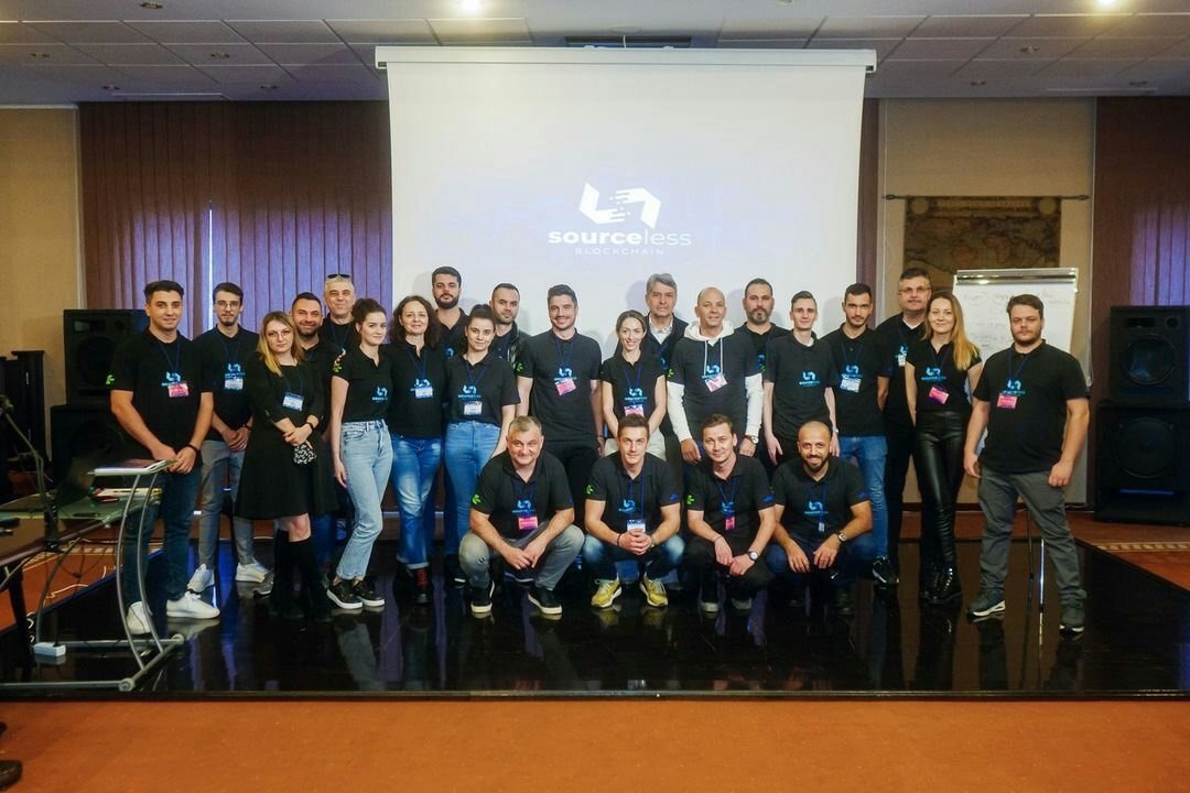 🚀 Airdrop: SourceLess
💰 Value: 200 $STR ($10)
👥 Referral: +1 entry
📅 End Date: 28th February, 2022
🏦 Distribution Date: Within 1 month after official listing

Go to the Airdrop page 
giv.gg/r/GJX49y-U8524t

#Airdrop #AIrdrops #Crypto #Giveaway