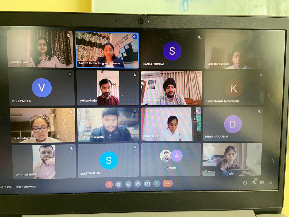 cbf_slsh's tweet photo. We are glad to share with you all that , CBF has successfully hosted its 1st session of Group discussion on  'CENTRAL BANK DIGITAL CURRENCY (CBDC) - IS THIS THE FUTURE OF MONEY?'
#Groupdiscussion #Cryptocurreny #CBDC #digitalcurrency #banking #finance #students https://t.co/9vOZg2d0Ma