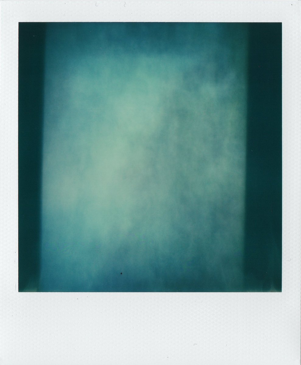 gomboli's tweet photo. Theme: Tick Tock
Title: TikTok.
#1212menproject for January.
Long exposure with about 20 seconds of videos.
This is how TikTok stream would appear if we could see time/space from a different perspective.
#InstantLab #Polaroid #Polaroidreturns https://t.co/KRsVhmIbDG