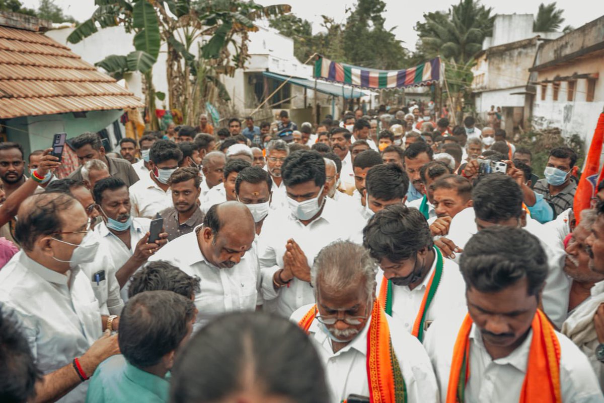 K.Annamalai (@annamalai_k) on Twitter photo Visited the parents of Lavanya in their village in Ariyalur today. With a heavy heart we consoled them, who are totally shaken from their normal, simple lives
Their only hope is to get a fair justice, so that her death doesn’t go in vain.
<a href="/VanathiBJP/">Vanathi Srinivasan</a> @CPRBJP
#CBIForLavanya Visited the parents of Lavanya in their village in Ariyalur today. With a heavy heart we consoled them, who are totally shaken from their normal, simple lives
Their only hope is to get a fair justice, so that her death doesn’t go in vain.
<a href="/VanathiBJP/">Vanathi Srinivasan</a> @CPRBJP
#CBIForLavanya