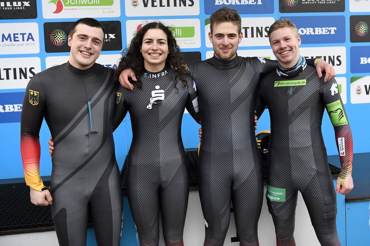 FIL_Luge's tweet photo. Degenhardt / Rosenthal premiere World Champions in women's doubles / Germany, Russia and Latvia take gold at World Championships
#WomenDouble #LugeLove #FILuge #JuniorLuge #JuniorWCh22
https://t.co/zKGXThHkBz https://t.co/vjq7dQVPze