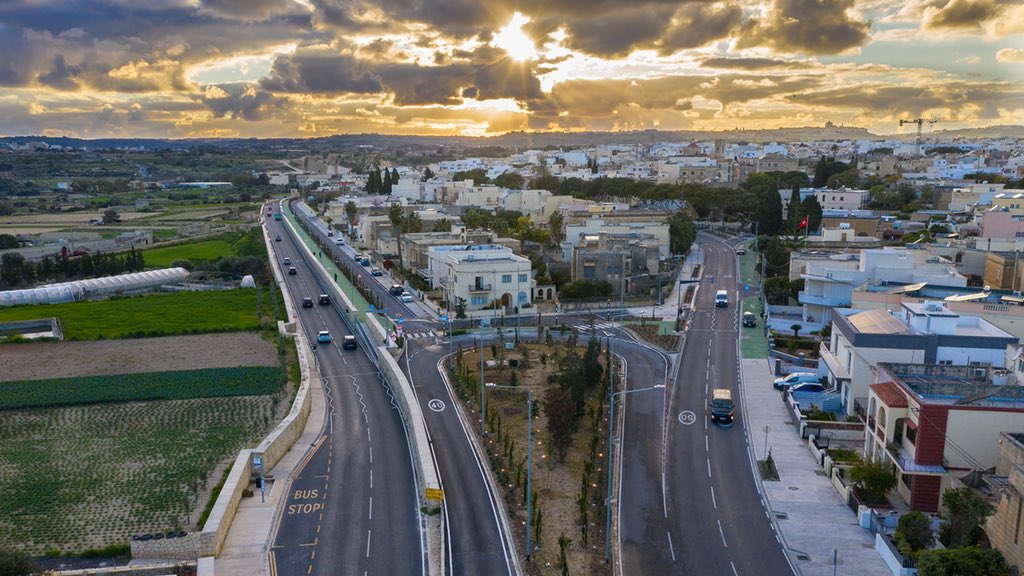 F_Azzopardi's tweet photo. I am grateful to @InfraMalta team, contractors, @MaltaGov entities, road users, residents & all who supported #CentralLinkProject. #Malta will continue benefitting from this sustainable infrastructure for many years to come. @RobertAbela_MT @followianborg @stefanzrinzo https://t.co/p5iKzHVxZY