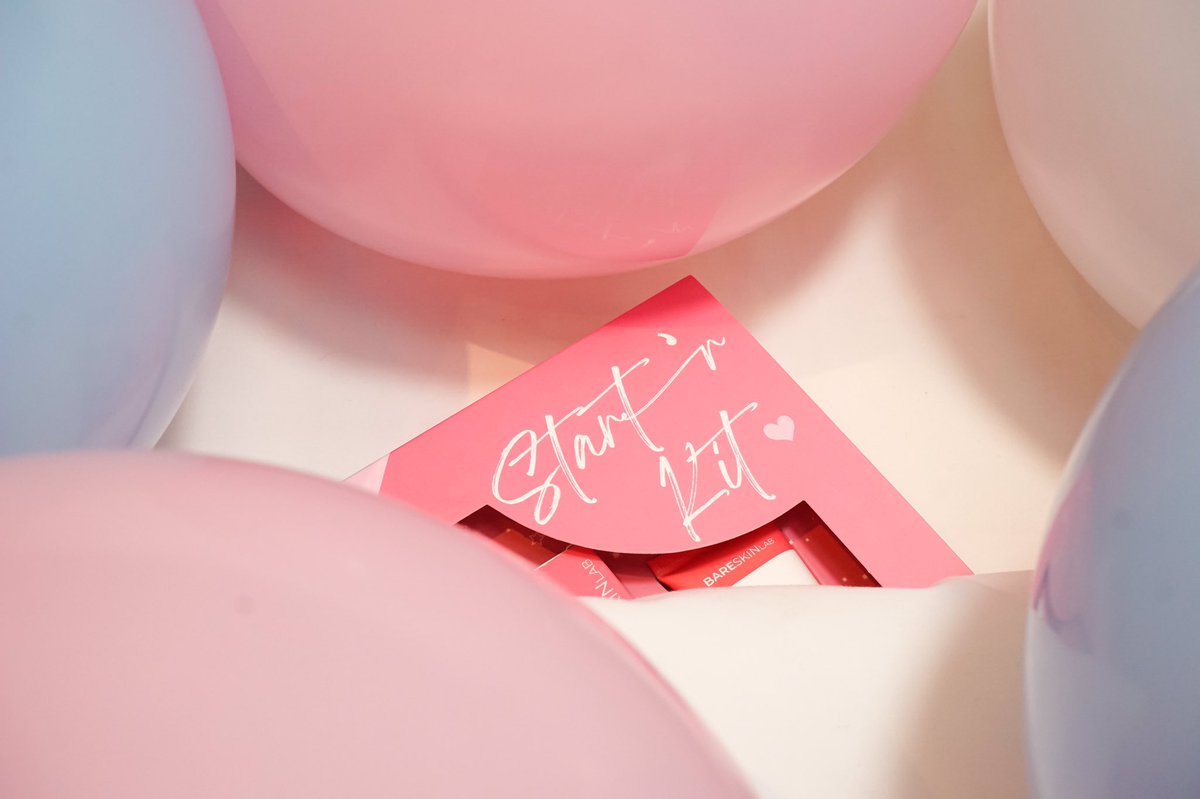 bareskinlab's tweet photo. The name finally revealed 
Yes, It's BSL Start'r KIt! Perfect gift for someone on the go or for any skincare lover that want to explore new things🎉

Pssstt, we already announced the winner for last night game on ig story. Are you the winner? 👀

#BSLAlwayswithyou 
#BSLStartrKit https://t.co/fT6iQxfjBz