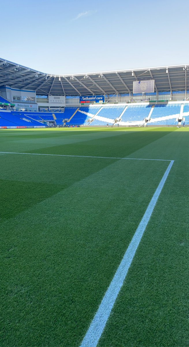 Liam James tweet media