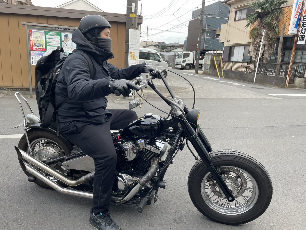 バルカン400、フロントフォークカバーとボトルケースブラックペイント