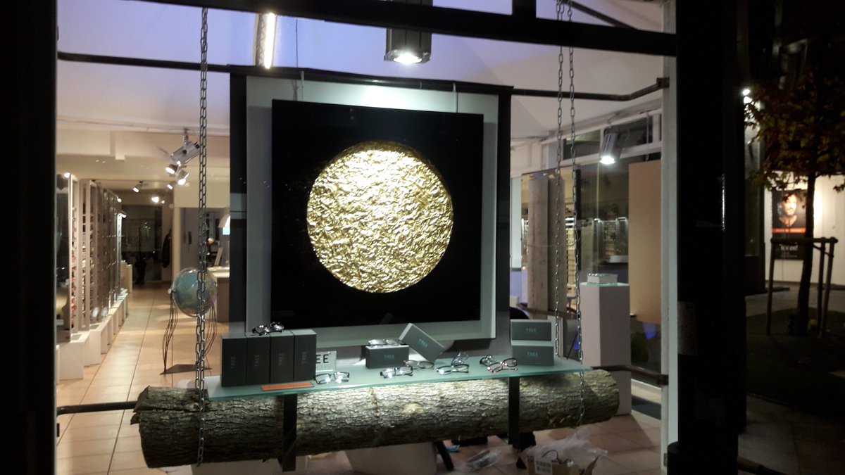 GEMSTON6's tweet image. Golden Moon Vernissage