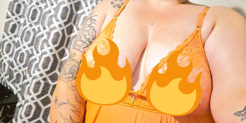 xxkalipso's tweet photo. Happy Sunday you horny bastards!
I'll be available most of the day, message me for those dirty needs 😜😈
#SundayFunday #SellingContent #buyingcontent #nsfwtwt #sessionsunday #altgirl https://t.co/KEP3dwu8RH