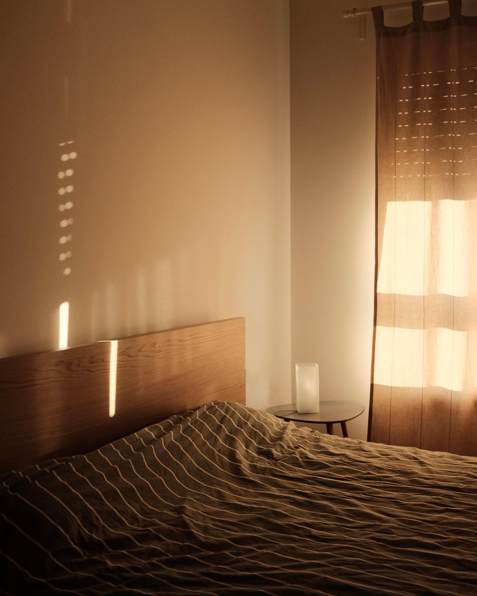 eyeuniversal's tweet photo. #EyeUniversal strives to deliver websites, software, apps, and other products on time, within your budget, and beyond your expectations. That way our clients can sleep in a little later, and enjoy your Sunday mornings ;) https://t.co/OIzYbGuykI