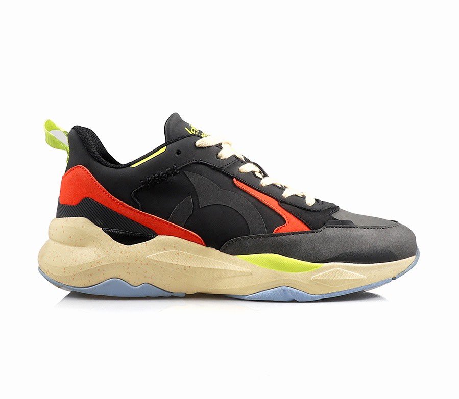 RacunLocal's tweet photo. ⚡️Rekomendasi Sneaker Cowo⚡️

Kumpulam Brand Local Sneaker Cowo Keren dan Kualitas Terjamin

-A Thread- https://t.co/V0J9A9Q4jo