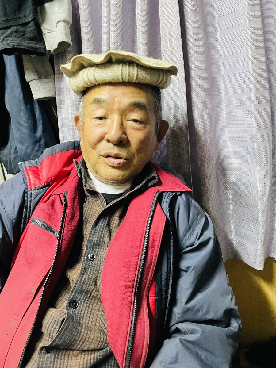 HekmatJp's tweet image. With Japanese friend.  UGE SAN #Pakool