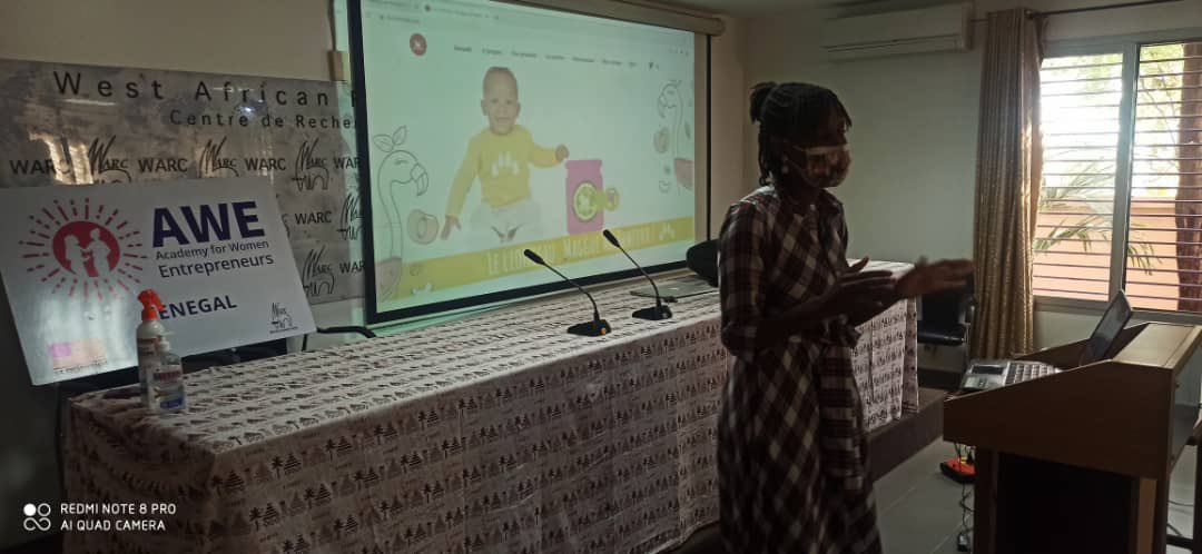 AweSenegal's tweet photo. Pour notre 3ème session, quoi de mieux pour inspirer nos entrepreneuses que @sinysamba de « Le Lionceau », entreprise spécialisée dans l’alimentation et la nutrition infantile. Se lancer, trouver ses premiers clients, manager son équipe autant de questions discutées. #AWESenegal https://t.co/QXV9SPmvT0