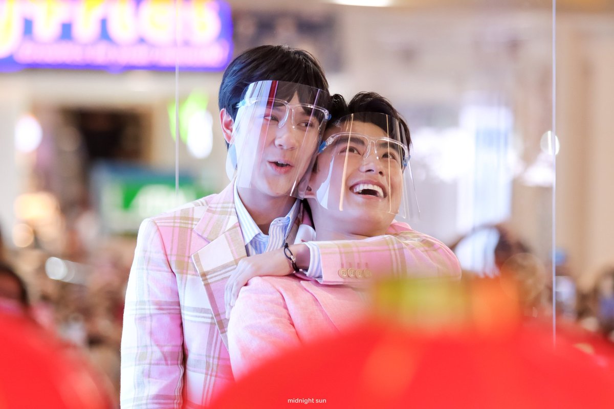 They are so pretty😭😭😭😭😭😭😭

#DestinyClinicwithOhmNanon #OhmNanon #ohmpawat #mynameisnanon #nanon_korapat