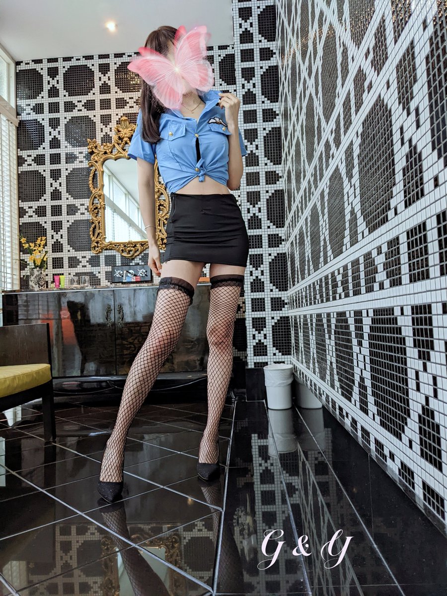 外賣哥被臨檢
搜出一堆G精😋
你也要臨檢嗎？
性感女警上線💋

#女警 #老公 #做愛 #人妻日常
#夫妻情侶聯誼 #夫妻聯誼 
#情侶聯誼 #同房換 #單男 #NTR  #同房換不換 https://t.co/ok48hX4c8W